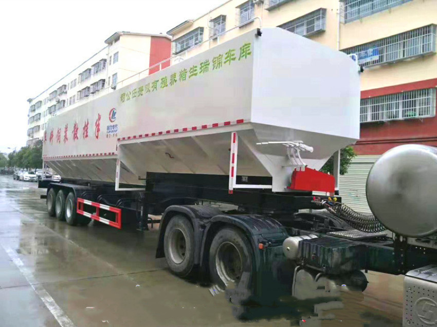 散裝飼料車(chē) 散裝飼料車(chē)